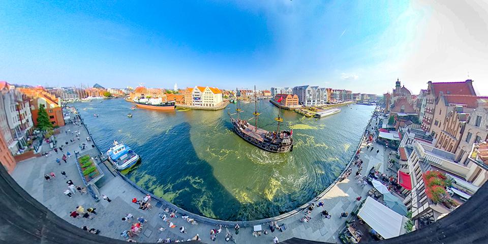 Gdansk kanal boyu