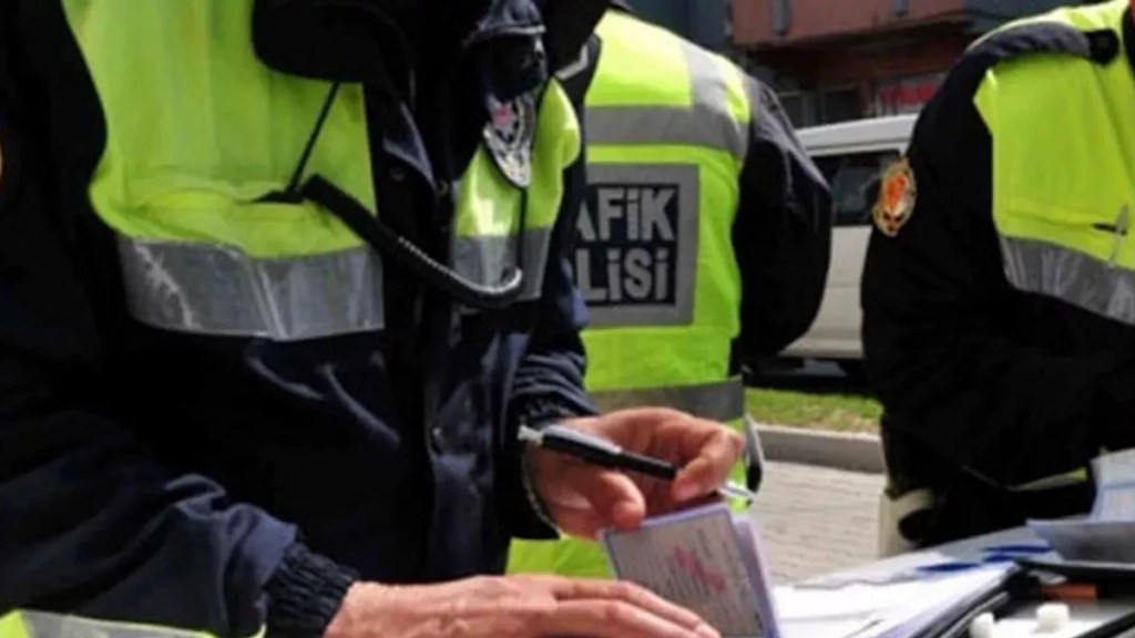 Motosiklet Ehliyeti -Trafik cezası