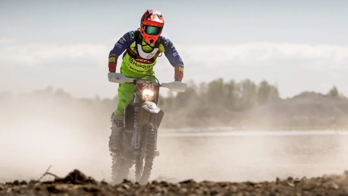 Enduro motosiklet, Cross motosiklet eğitimi